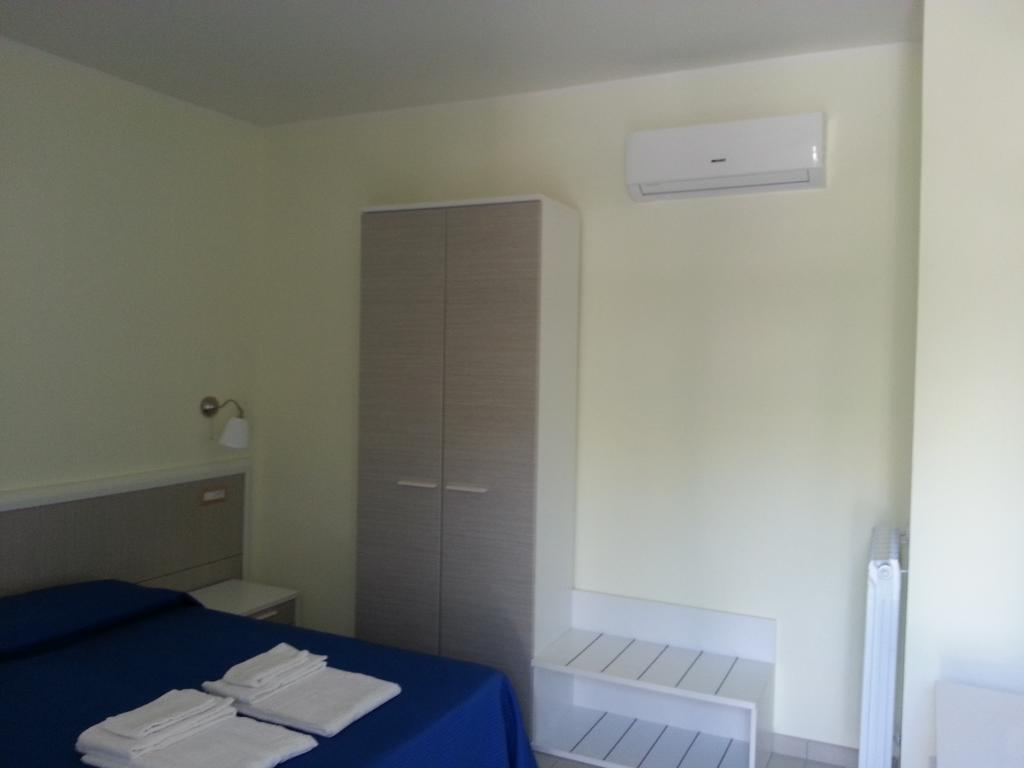 Il Girasole Formia Guesthouse Rooms Buitenkant foto