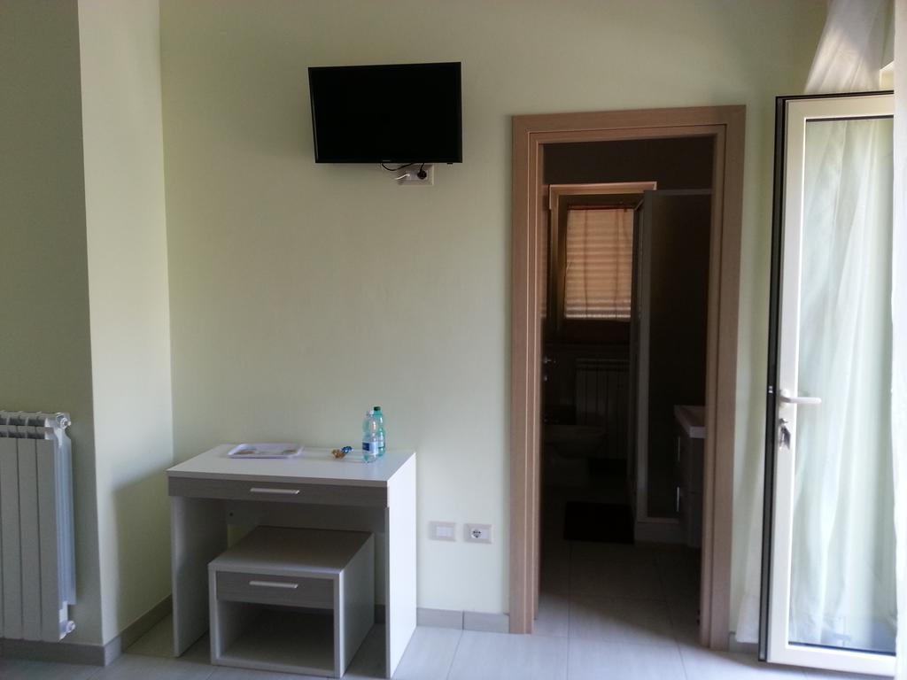 Il Girasole Formia Guesthouse Rooms Buitenkant foto
