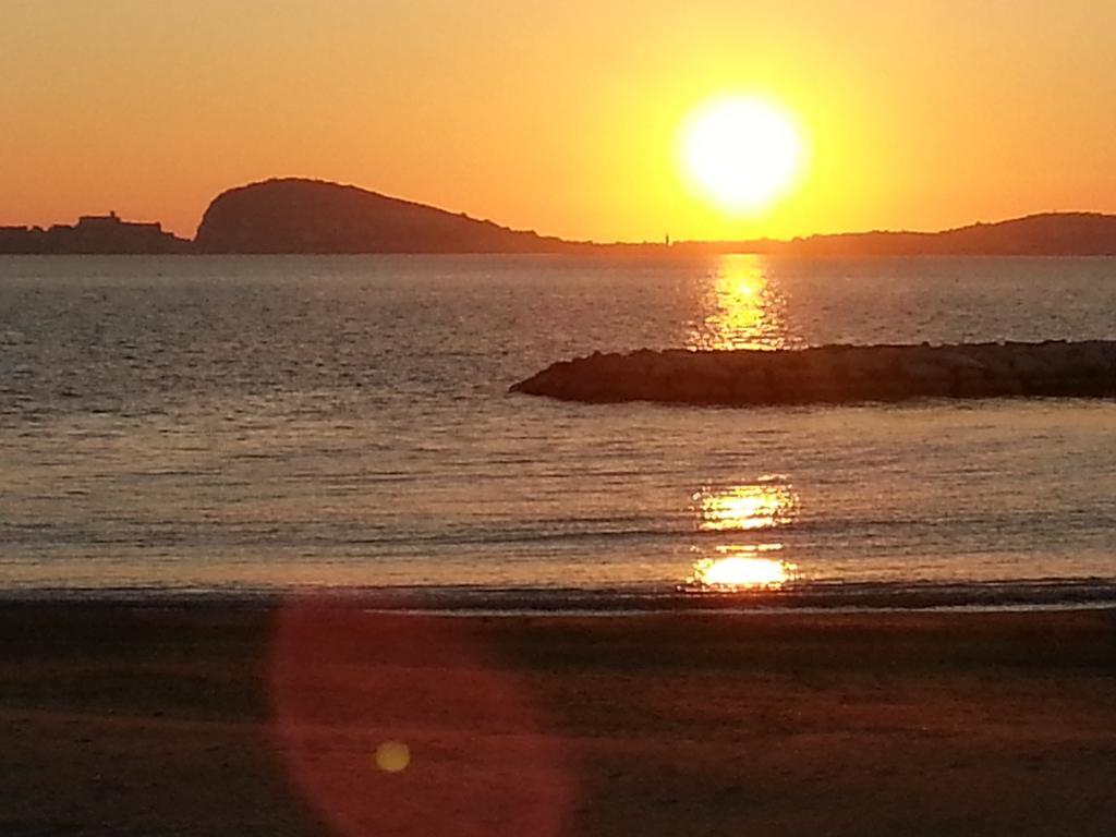 Il Girasole Formia Guesthouse Rooms Buitenkant foto